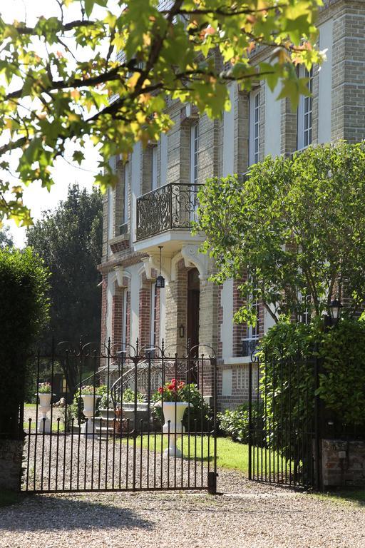 Saint-Martin-aux-Chartrains Manoir Le Mesnil B&B 외부 사진