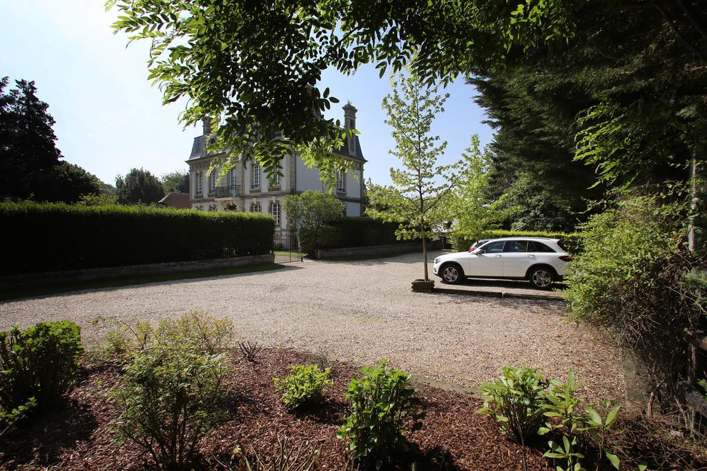 Saint-Martin-aux-Chartrains Manoir Le Mesnil B&B 외부 사진