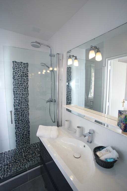 Saint-Martin-aux-Chartrains Manoir Le Mesnil B&B 외부 사진
