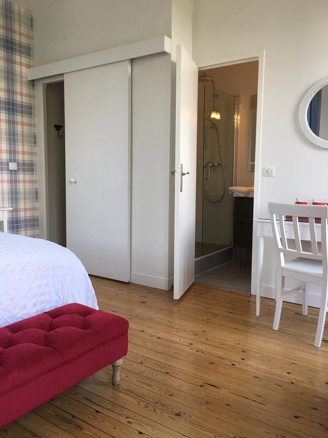 Saint-Martin-aux-Chartrains Manoir Le Mesnil B&B 외부 사진