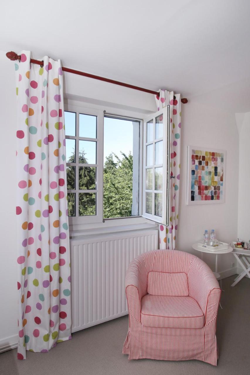 Saint-Martin-aux-Chartrains Manoir Le Mesnil B&B 외부 사진